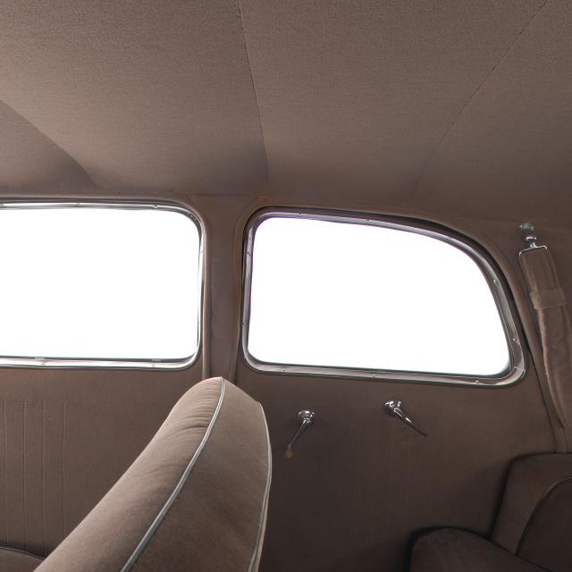 Citroën トラクシオン15 SIX - Photos, détails et équipements Citroën トラクシオン15 SIX - Photos, détails et équipements